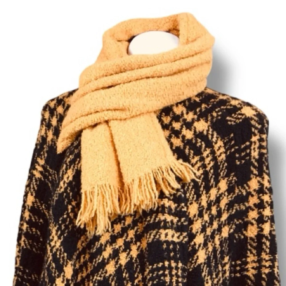 Boyne Waller Weavers Irish Wool Plaided Poncho Wrap In Black / Yellow – One Size - Picture 3 of 11